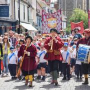 Hundreds paraded through the town to celebrate Thomas Wolsey 550 schools programme